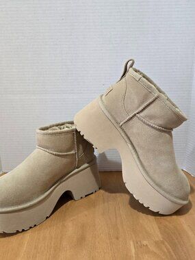 Ugg Classic Ultra Mini New Heights Platform Boots Mustard Seed Tan Size 7 New